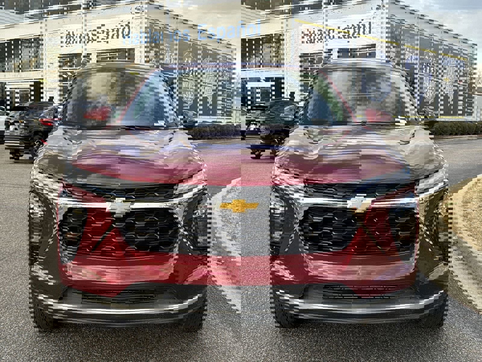 Used 2025 Chevrolet Trax LT w/ LT Convenience Package image 3