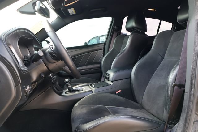 Used 2023 Dodge Charger R/T w/ Plus Group image 9