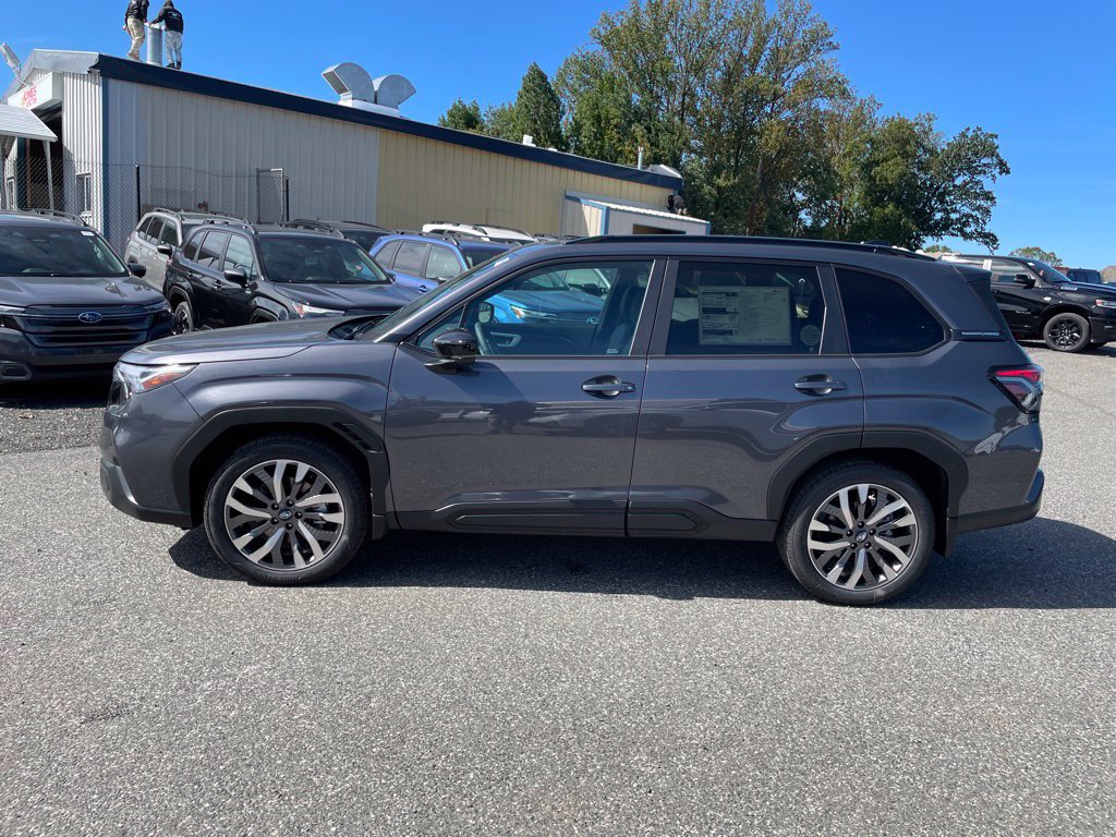 New 2026 Subaru Forester Touring AWD/4WD image 4