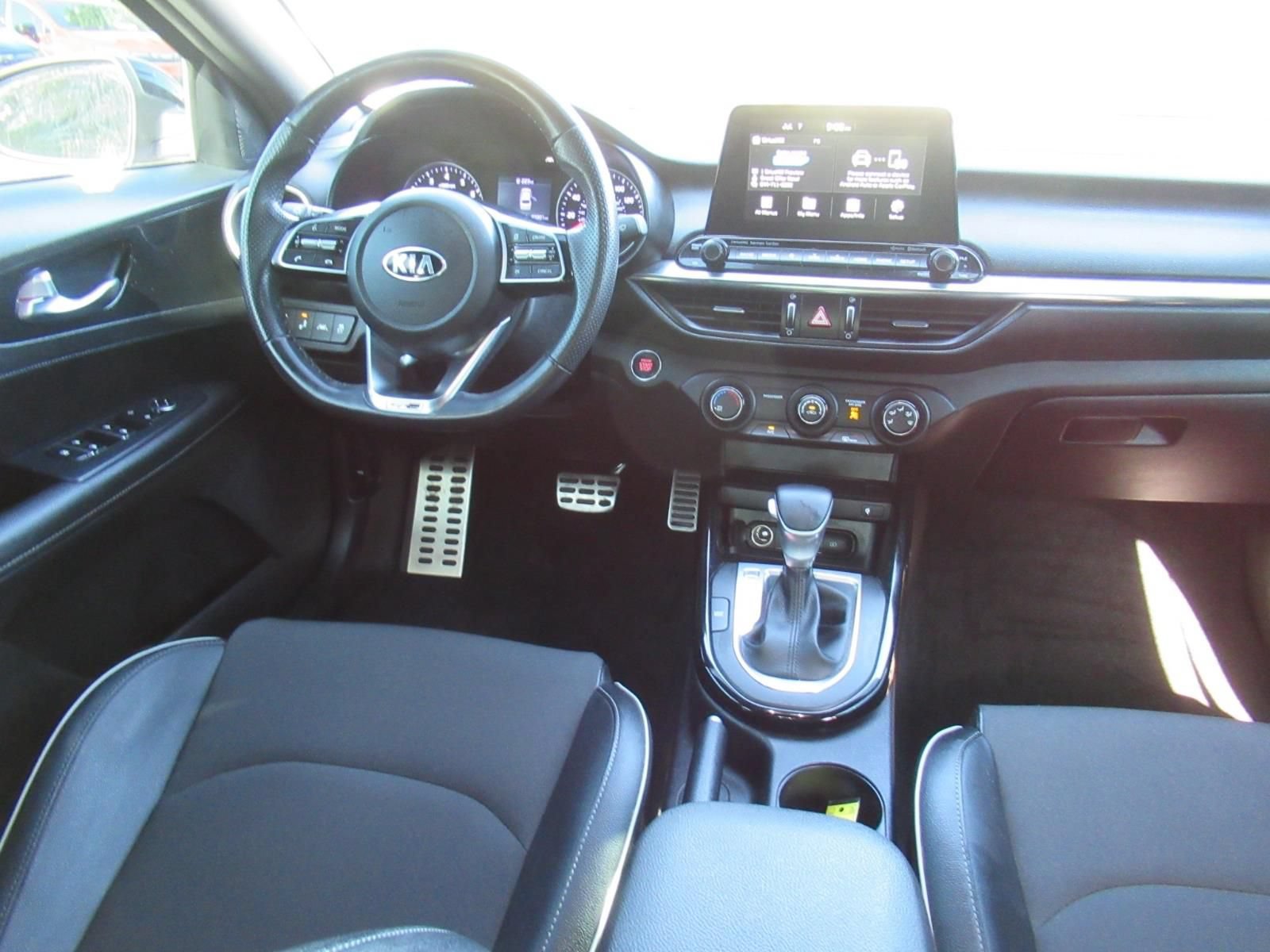 Used 2020 Kia Forte GT-Line w/ GT-Line Premium Package FWD image 16