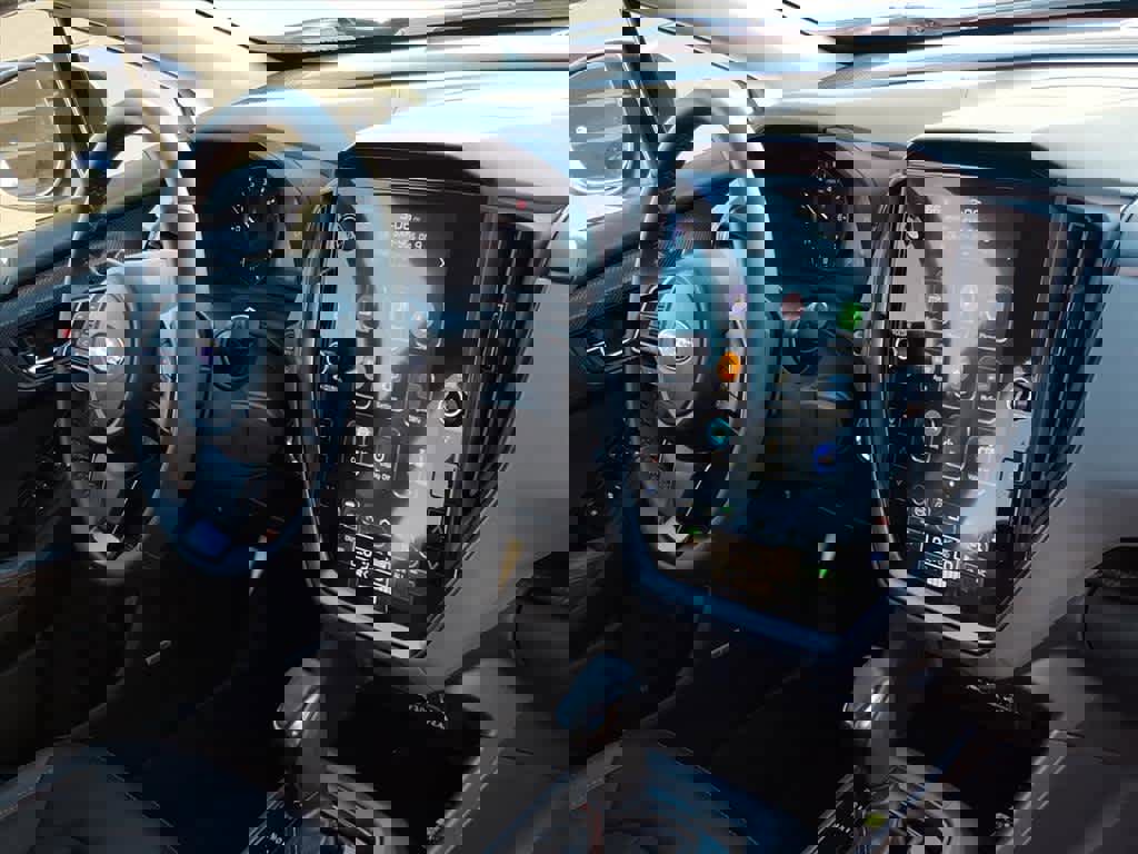 Certified 2025 Subaru Crosstrek 2.5i Limited w/ Popular Package #3A image 21