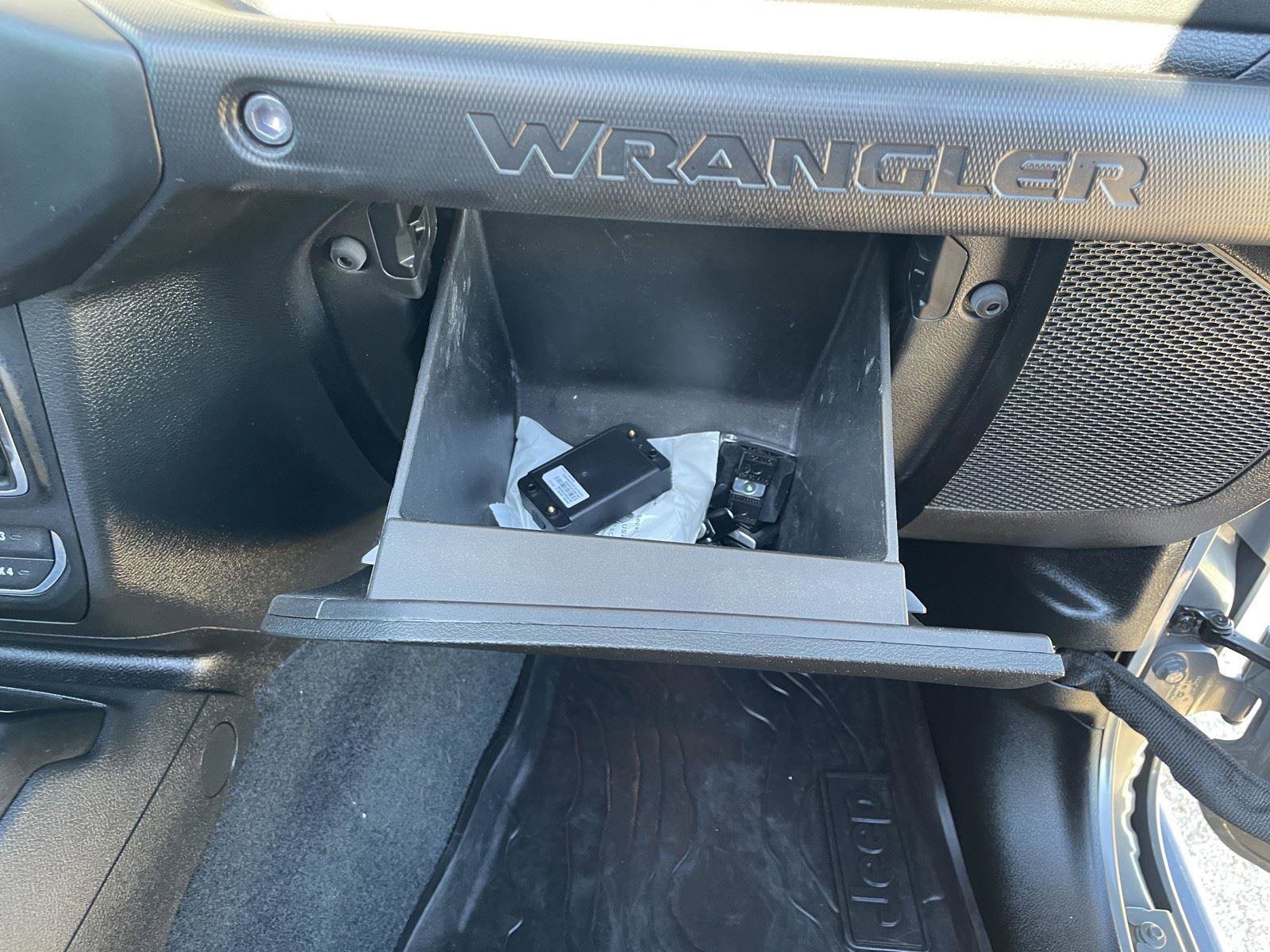 Used 2022 Jeep Wrangler Unlimited Rubicon 4xe w/ Safety Group image 32