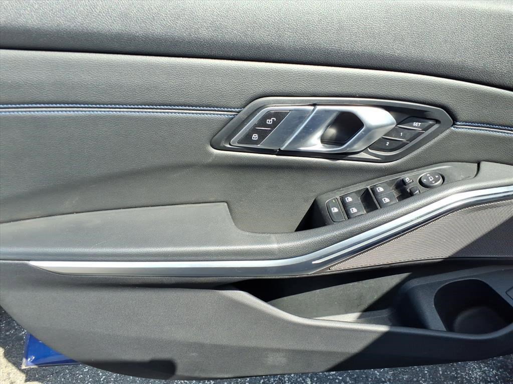 Used 2020 BMW M340i xDrive w/ Premium Package image 18