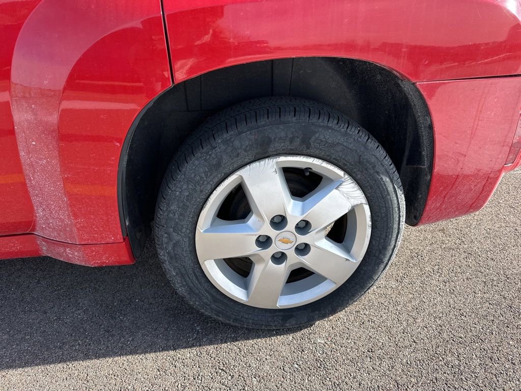 Used 2011 Chevrolet HHR LT image 12