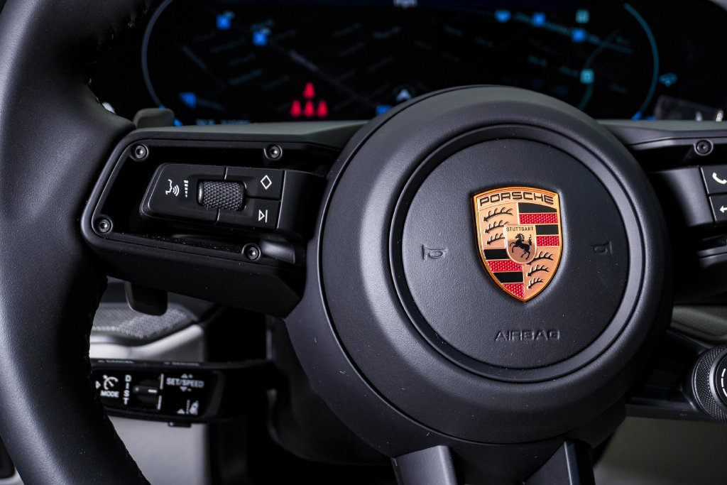 New 2026 Porsche Cayenne GTS AWD/4WD image 20