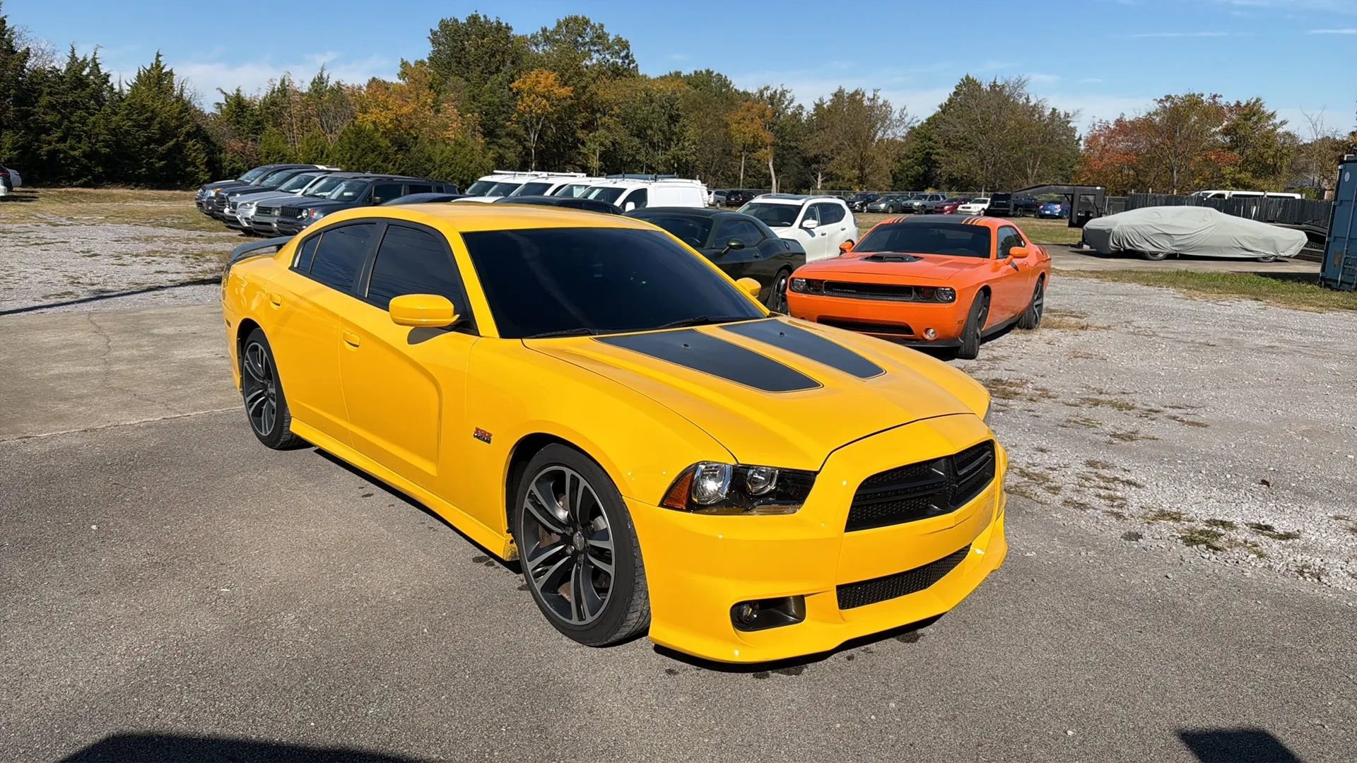 Used 2012 Dodge Charger SRT8 Super Bee w/ Driver Convenience Group II RWD image 2