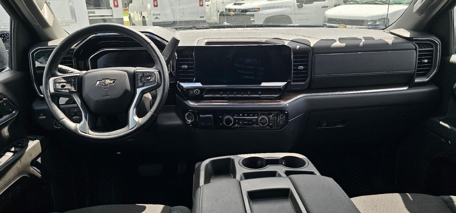 Used 2023 Chevrolet Silverado 1500 RST w/ LPO, Dark Essentials Package AWD/4WD image 13