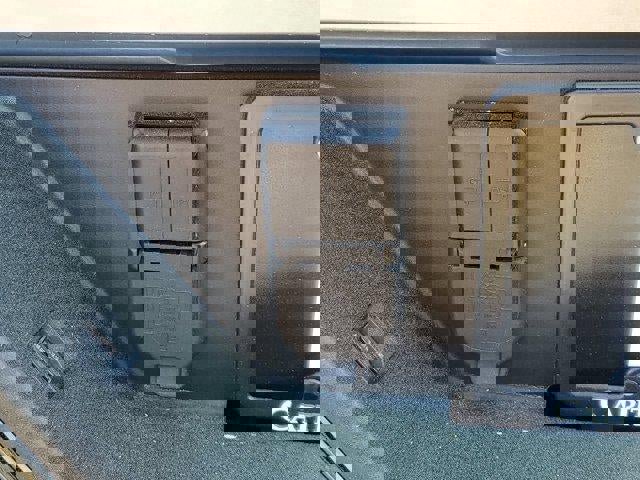 Used 2026 GMC Sierra 2500 AT4X image 6