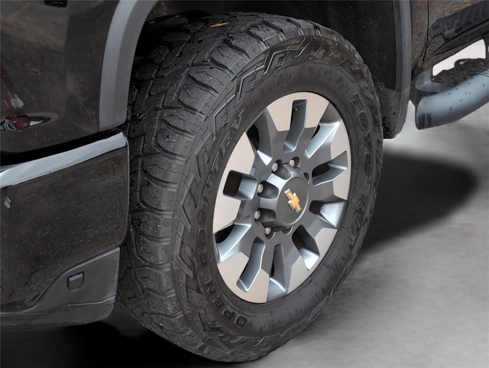 Used 2023 Chevrolet Silverado 2500 Custom w/ Custom Value Package image 29