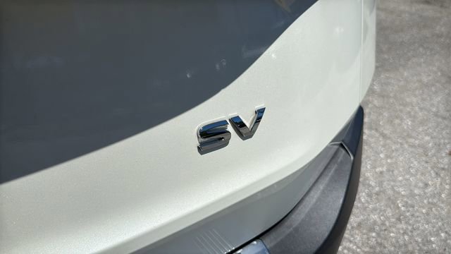 Used 2023 Nissan Rogue SV FWD image 7