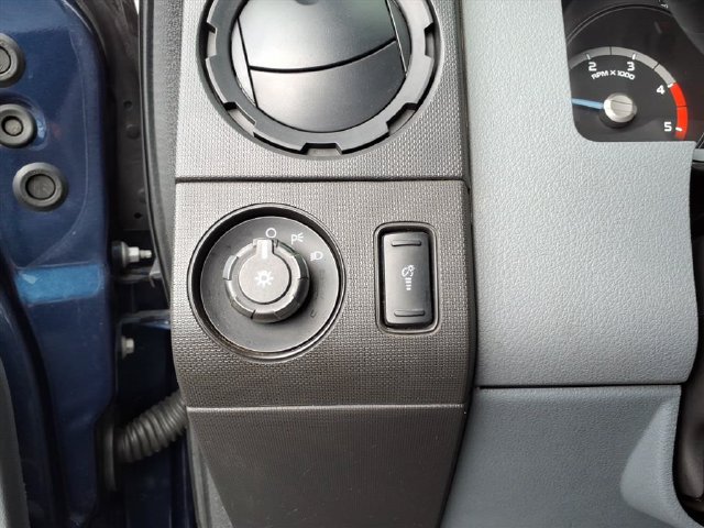 Used 2016 Ford F250 XL w/ XL Appearance Package AWD/4WD image 19