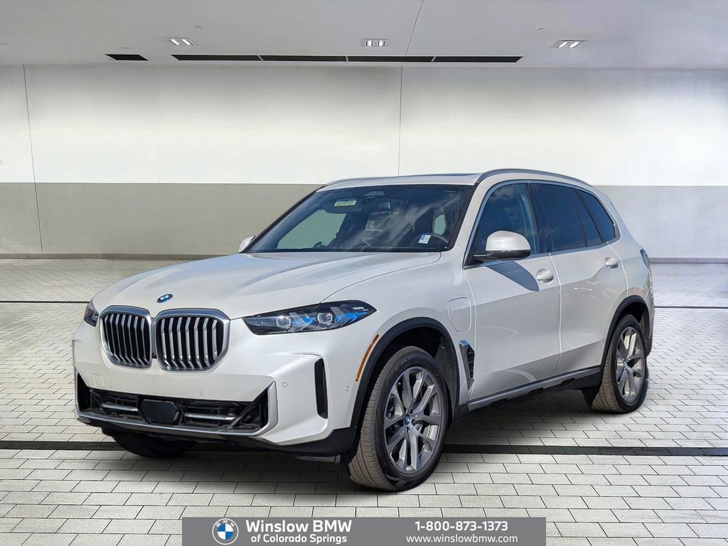 New 2026 BMW X5 xDrive50e w/ Premium Package