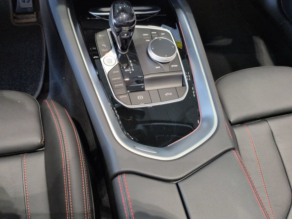 New 2026 BMW Z4 M40i RWD image 17