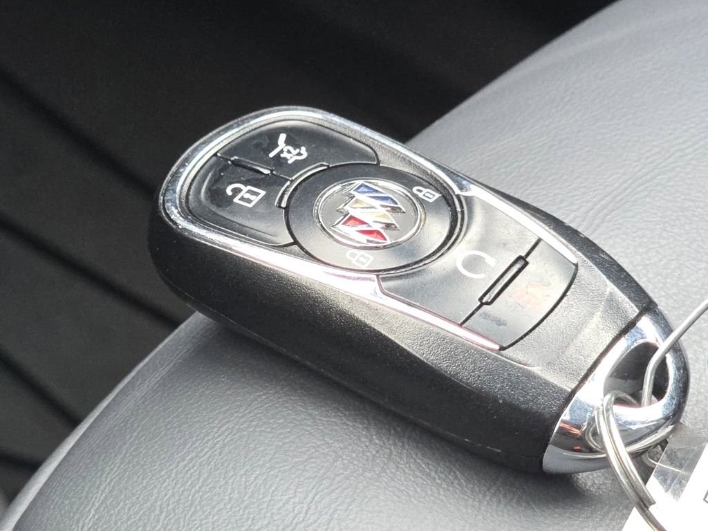 Used 2020 Buick Enclave Essence w/ Sport Touring Edition image 36