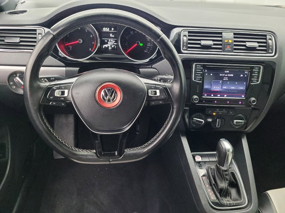 Used 2016 Volkswagen Jetta Sport FWD image 22