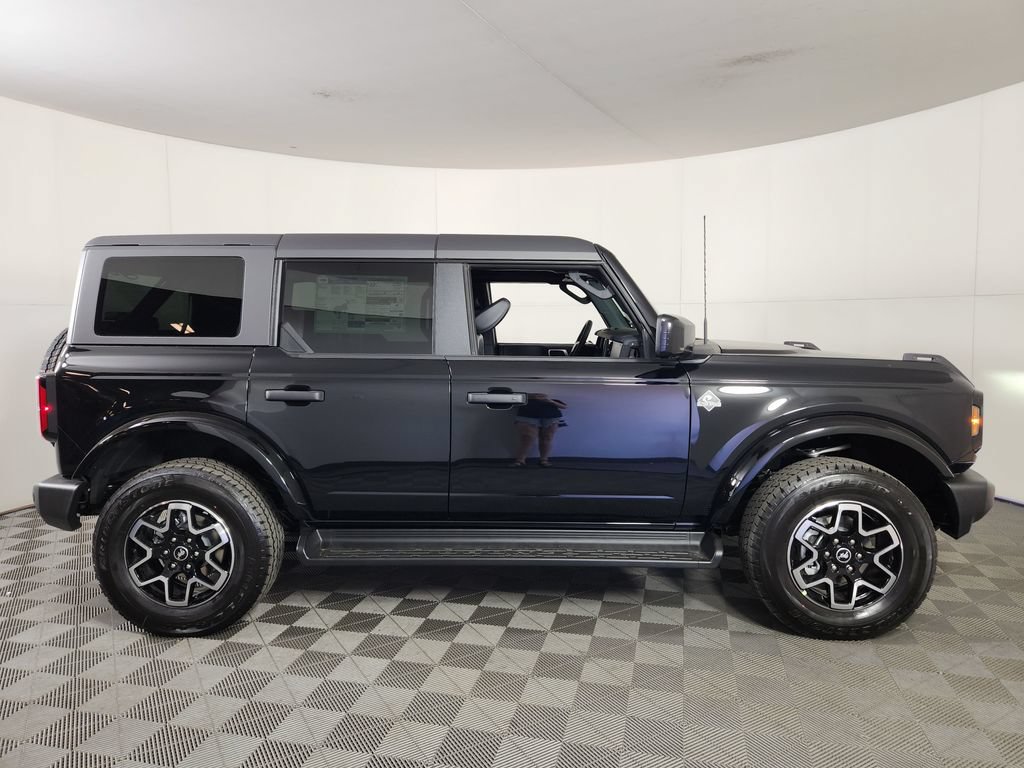 New 2026 Ford Bronco Outer Banks AWD/4WD image 8