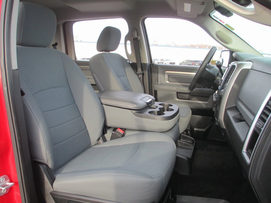 Used 2016 RAM 2500 SLT image 18