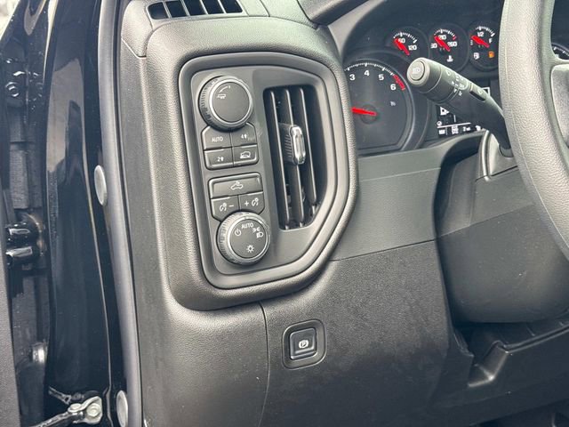 New 2026 Chevrolet Silverado 1500 Custom image 24