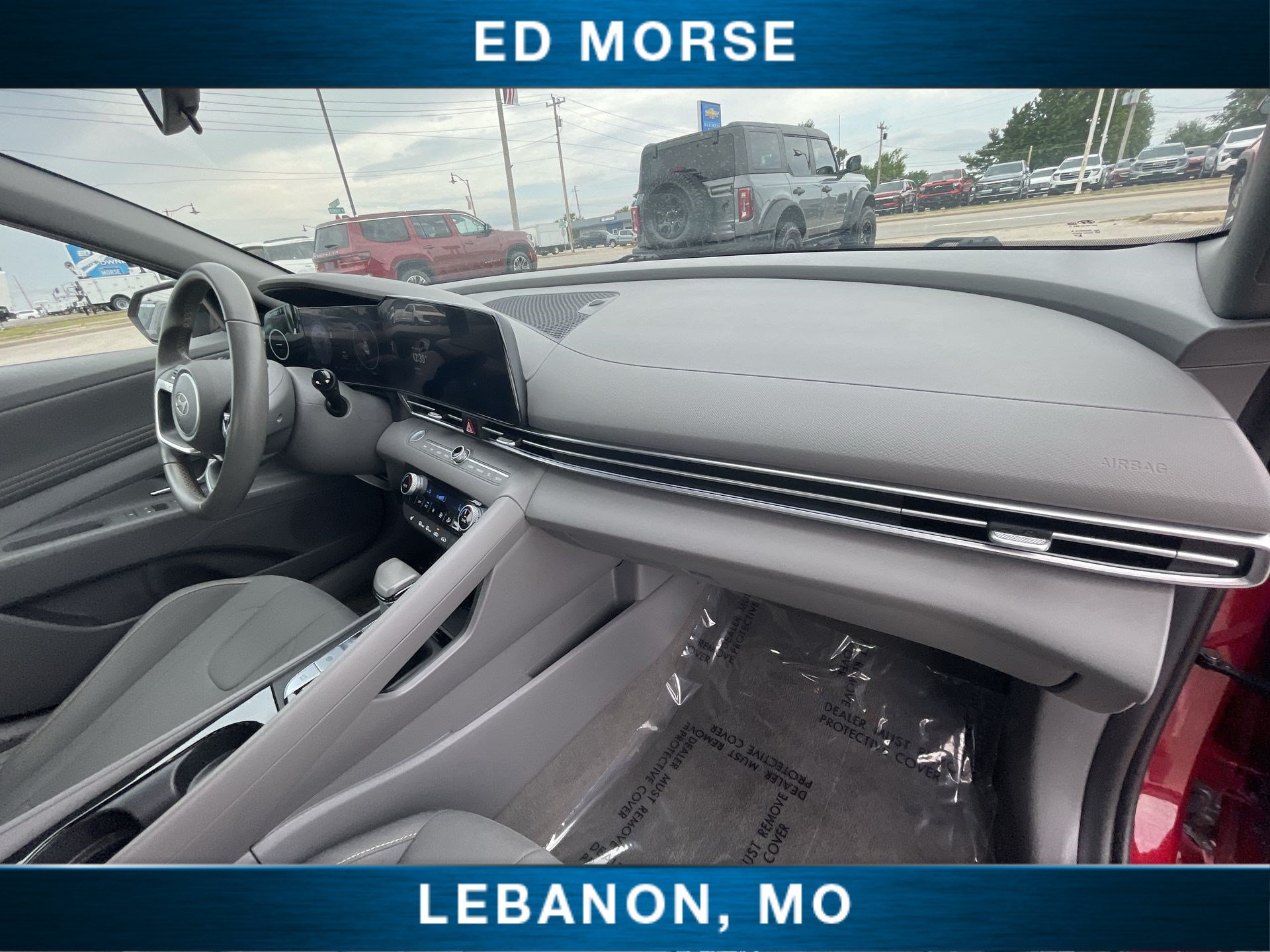 Used 2025 Hyundai Elantra SEL FWD image 27