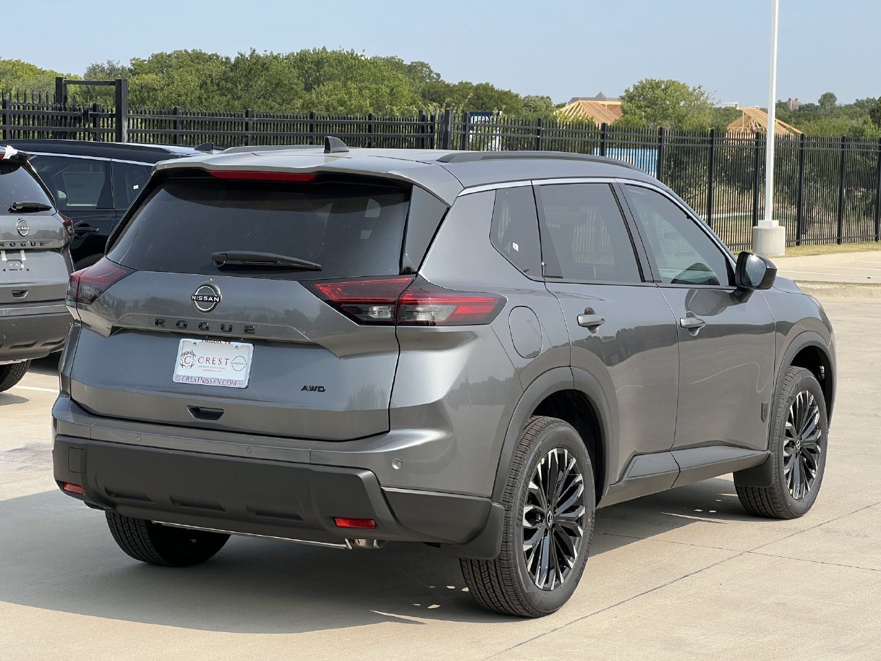 New 2026 Nissan Rogue Dark Armor AWD/4WD image 4