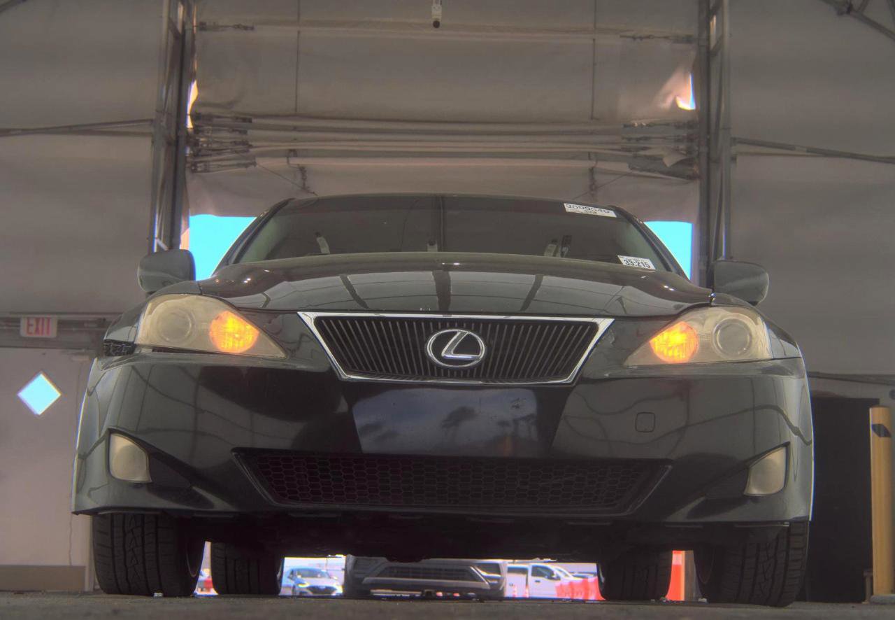 Used 2007 Lexus IS 250 image 2