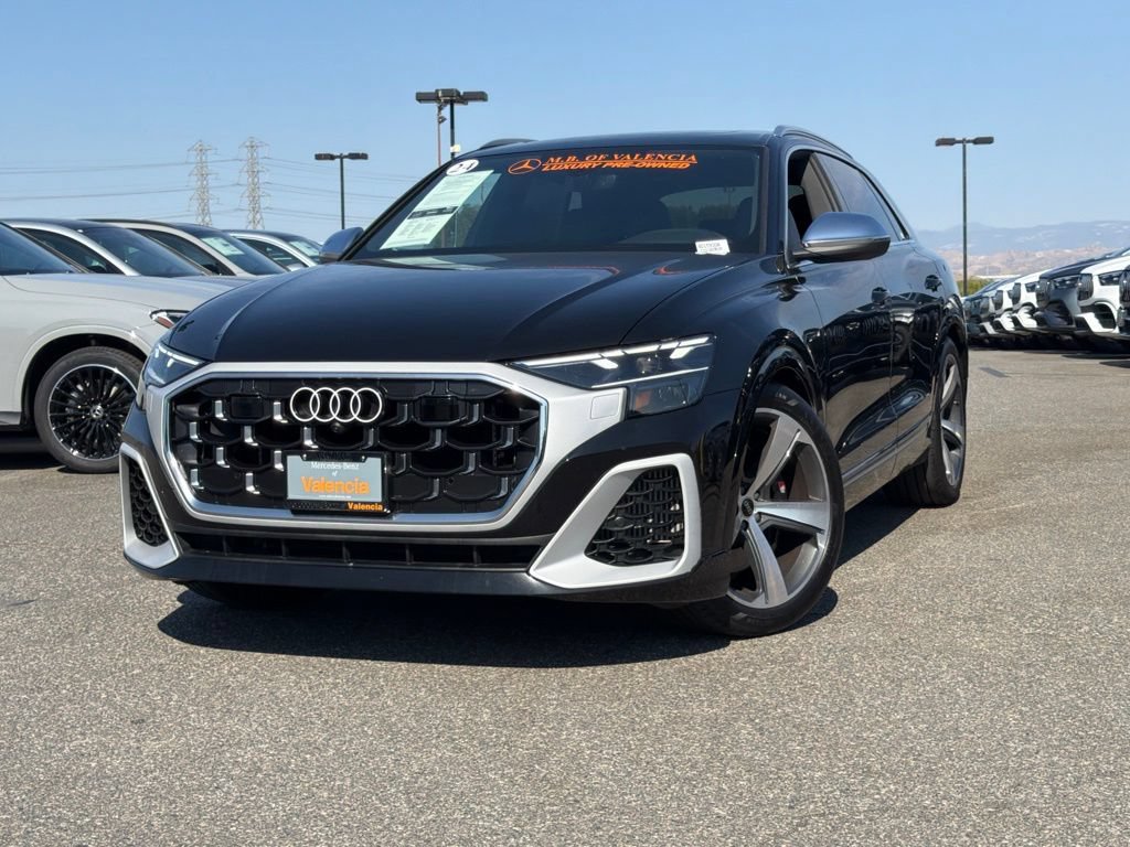 Used 2024 Audi SQ8 Premium Plus w/ Executive Package AWD/4WD image 2