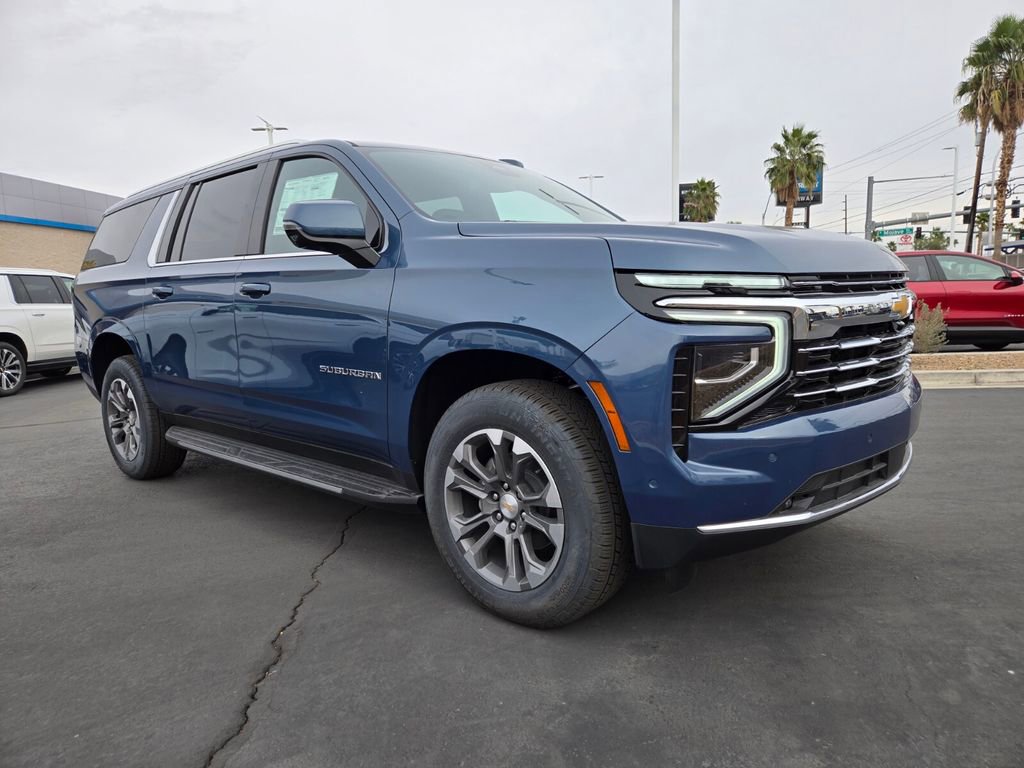 New 2025 Chevrolet Suburban LT w/ Comfort Package AWD/4WD image 1