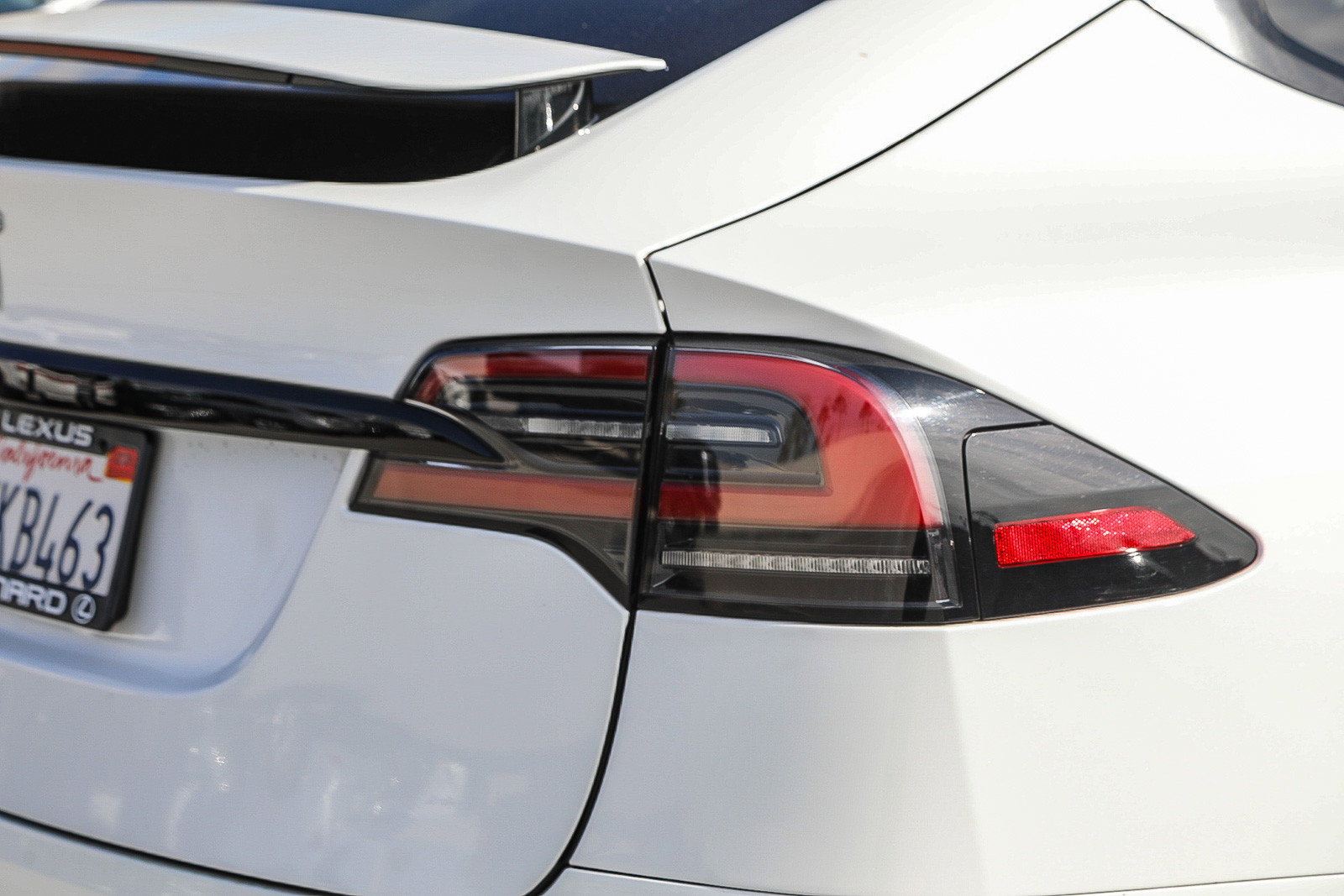 Used 2023 Tesla Model X AWD/4WD image 9