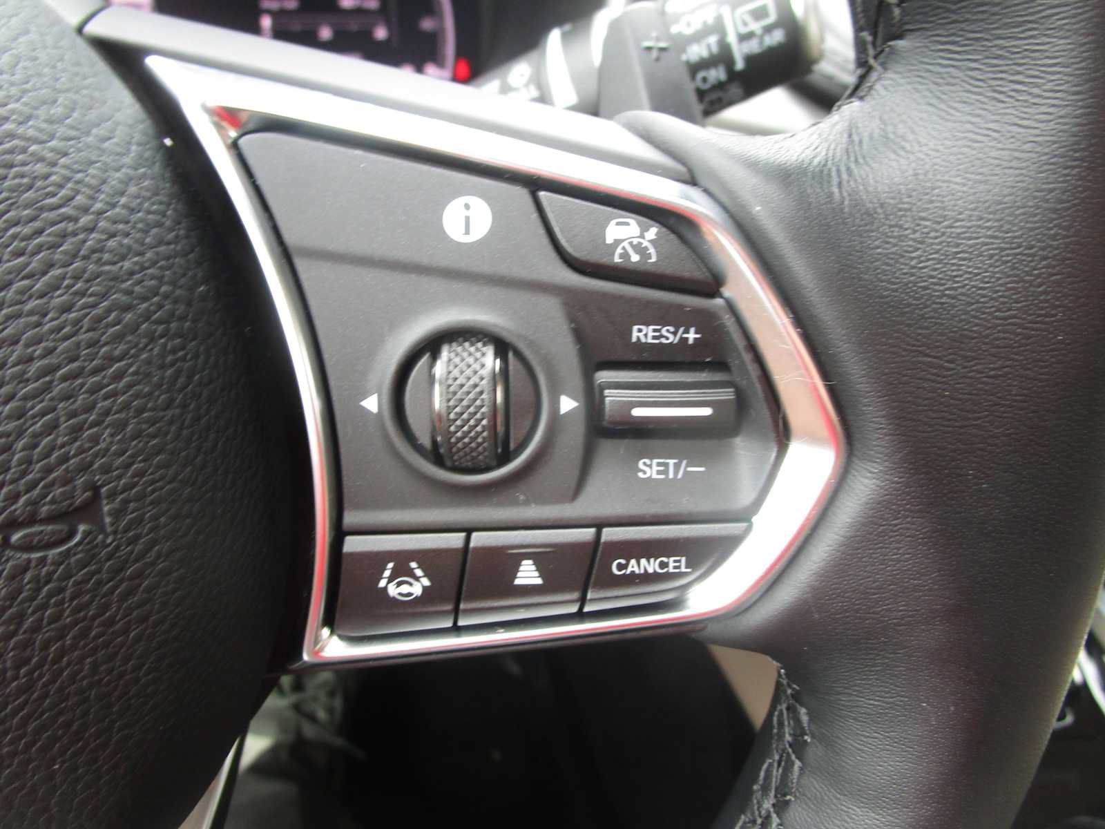 Certified 2026 Acura MDX w/ Advance Package AWD/4WD image 32
