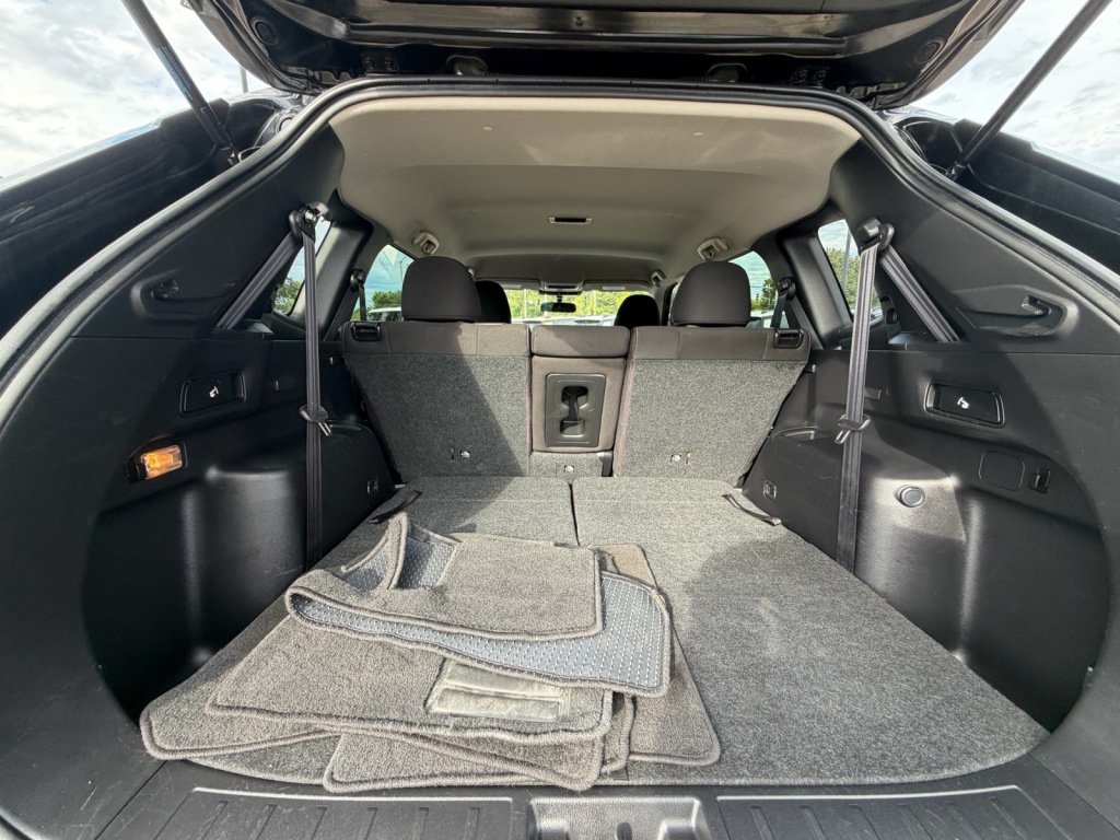 Used 2022 Mitsubishi Outlander ES AWD/4WD image 5