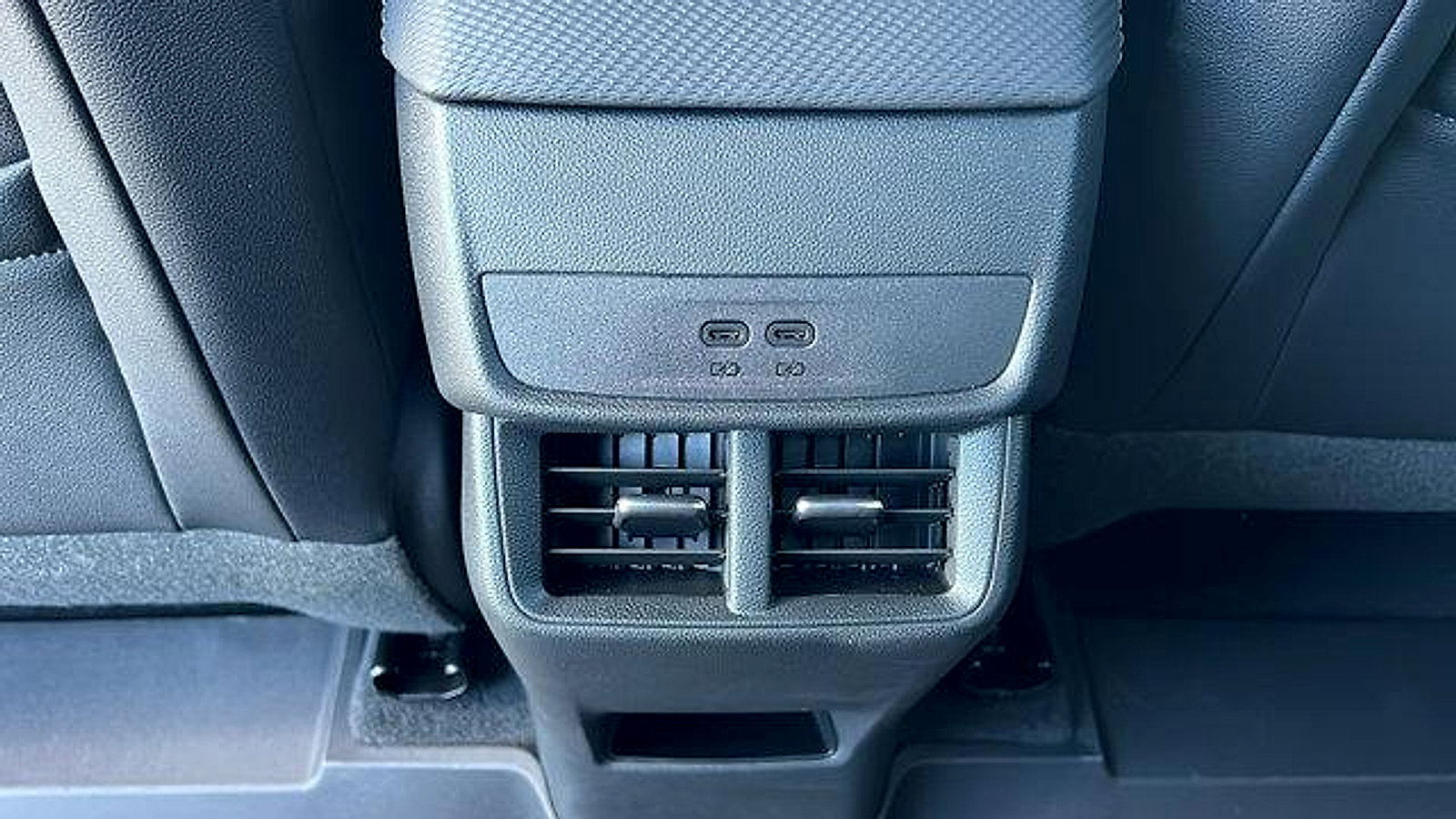 New 2026 Chevrolet Equinox LT w/ Convenience Package II image 14