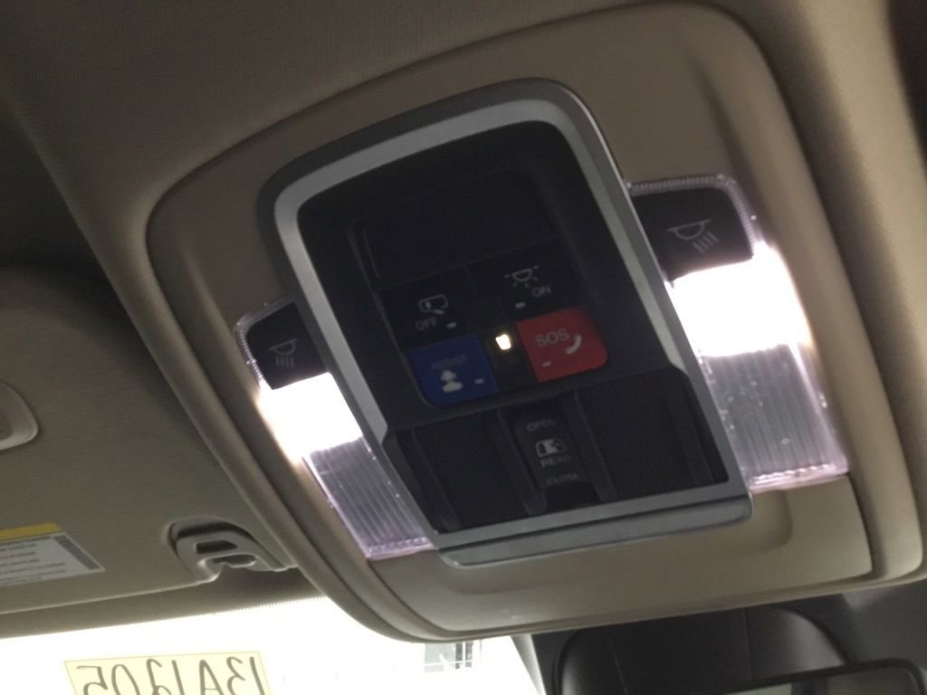 Used 2021 RAM 1500 Laramie image 32