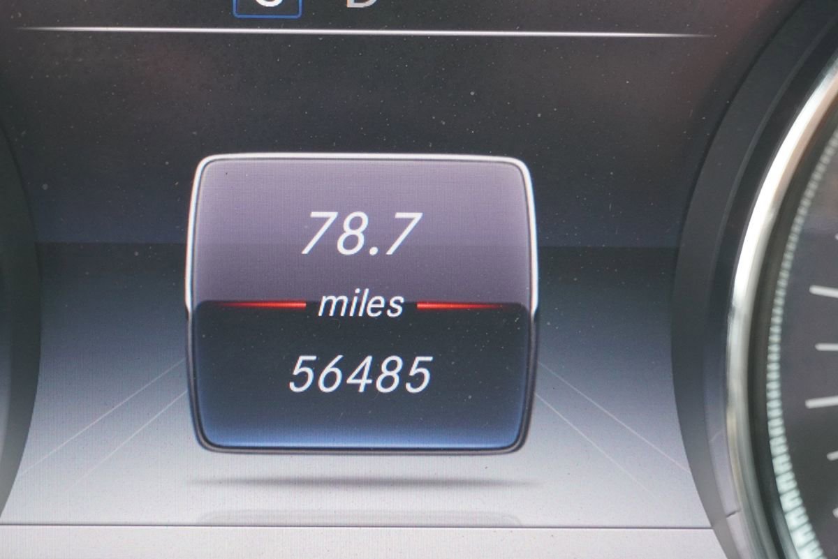 Used 2019 Mercedes-Benz E 300 image 32