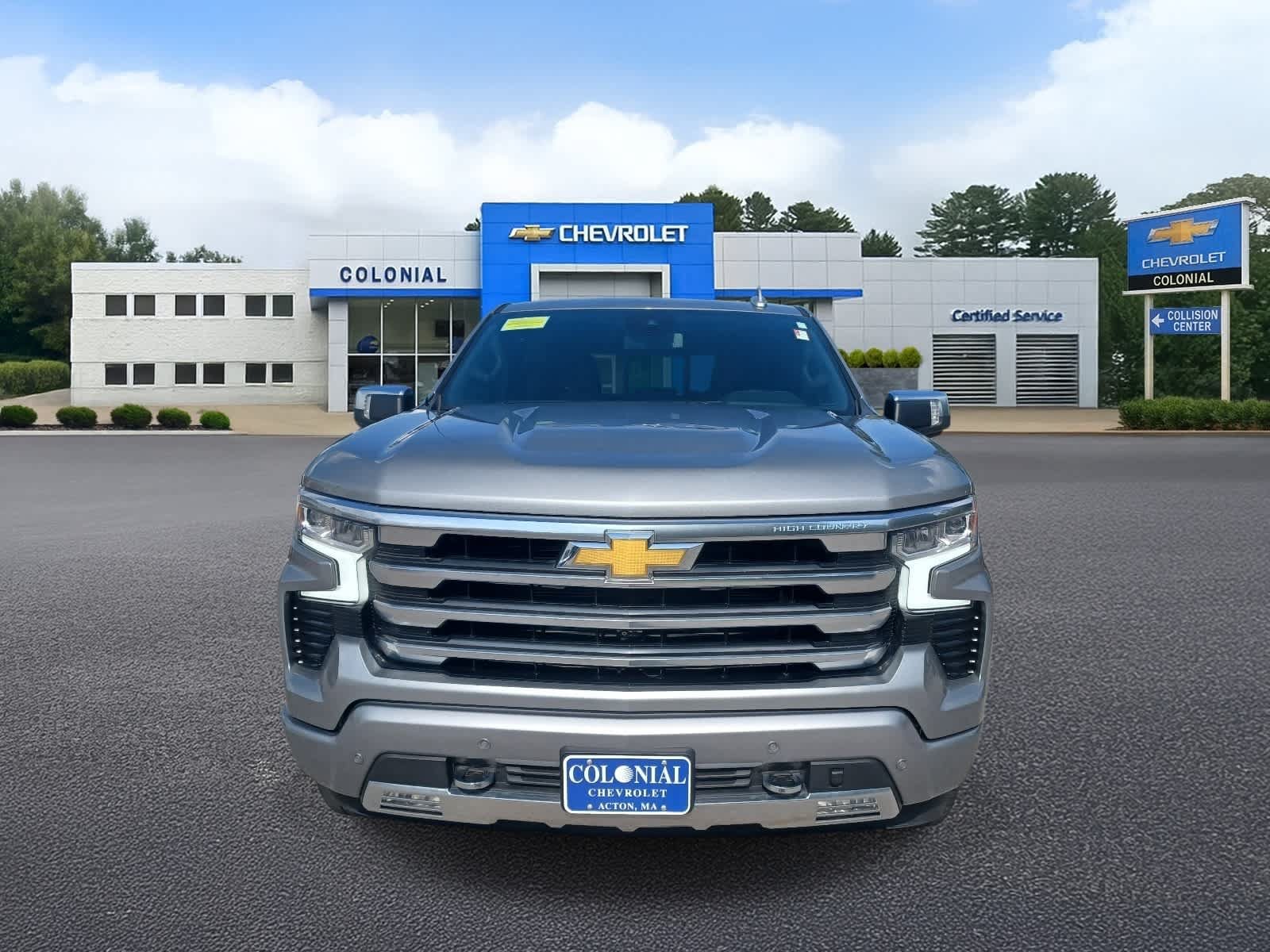 Used 2023 Chevrolet Silverado 1500 High Country w/ High Country Premium Package AWD/4WD image 31