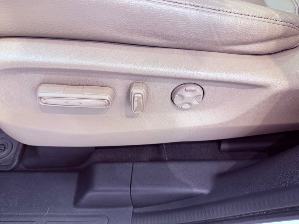 Used 2023 Honda Odyssey EX-L image 21