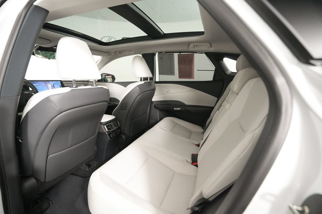 Certified 2026 Lexus RX 450h AWD w/ Convenience Package image 13