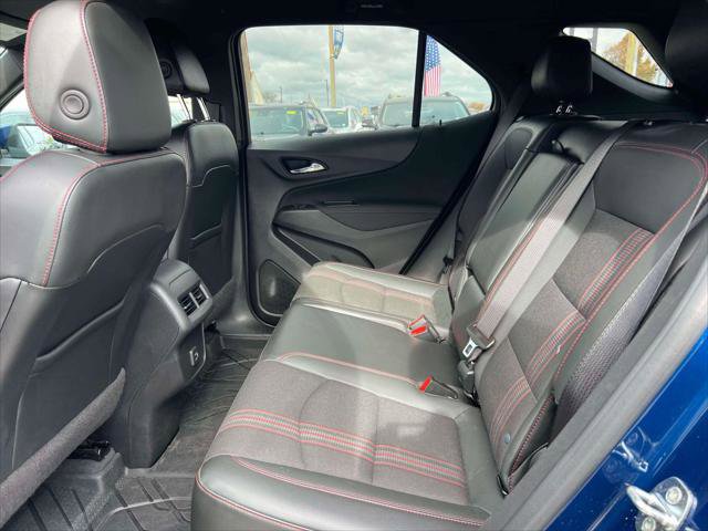 Used 2022 Chevrolet Equinox RS w/ LPO, Floor Liner Package image 10
