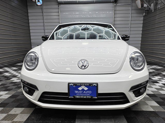 Used 2013 Volkswagen Beetle 2.0T FWD image 3