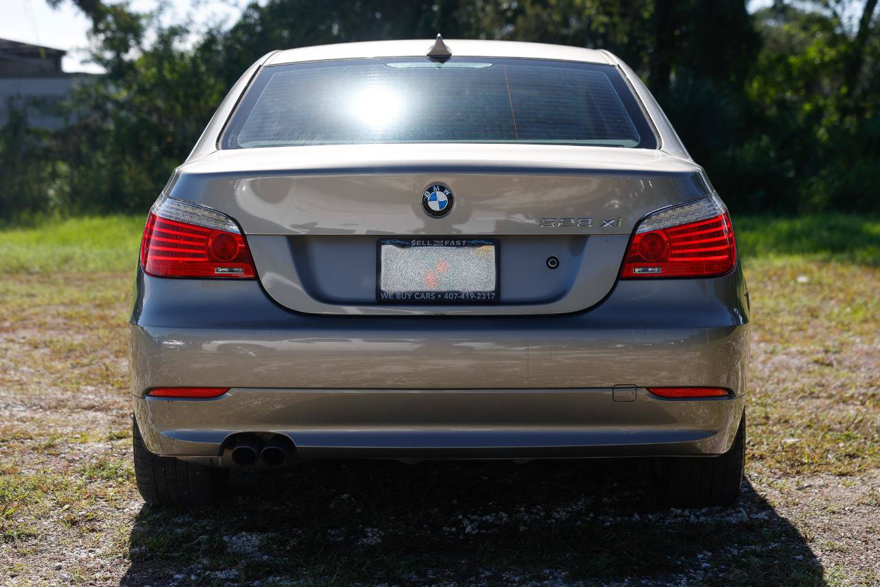 Used 2008 BMW 528xi Sedan w/ Premium Pkg AWD/4WD image 7