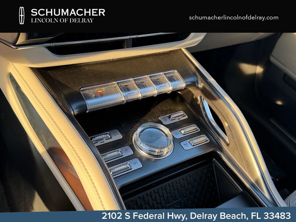 New 2026 Lincoln Nautilus Reserve AWD/4WD image 18