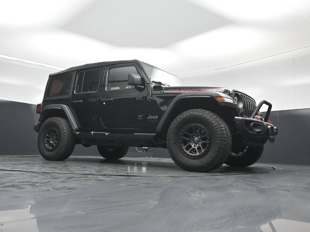 Used 2021 Jeep Wrangler Unlimited Rubicon w/ Xtreme Recon 35" Tire Package AWD/4WD image 4