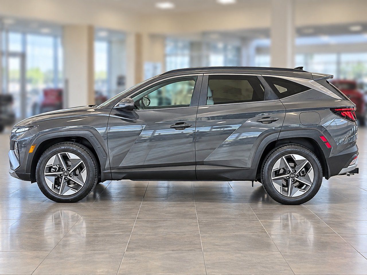 Used 2025 Hyundai Tucson SEL AWD/4WD image 9