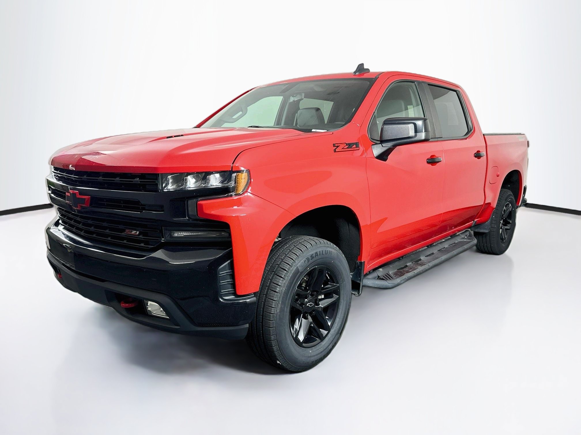 Used 2021 Chevrolet Silverado 1500 LT Trail Boss AWD/4WD image 3