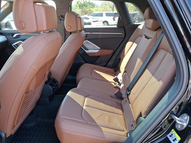 Used 2020 Audi Q3 2.0T Premium w/ Convenience Package image 11