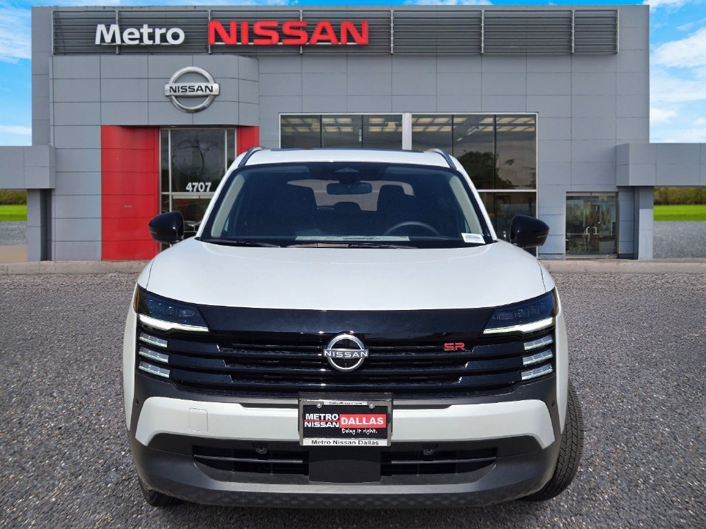 New 2026 Nissan Kicks SR w/ SR Premium Package FWD image 2