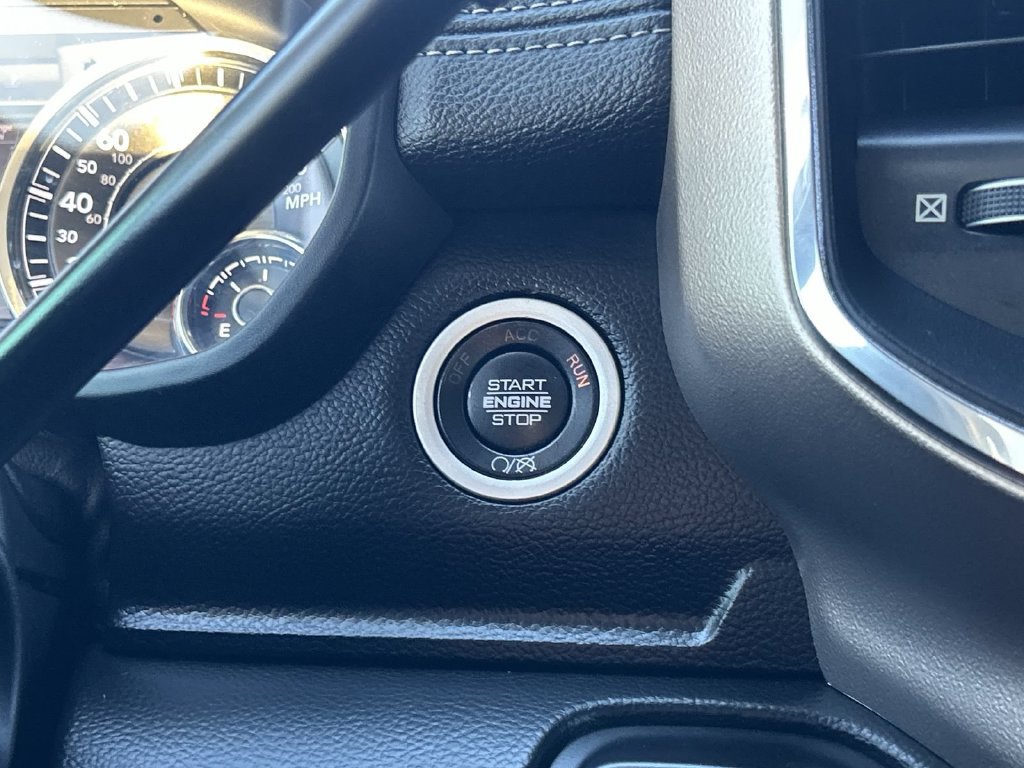 Used 2019 RAM 2500 Laramie AWD/4WD image 21