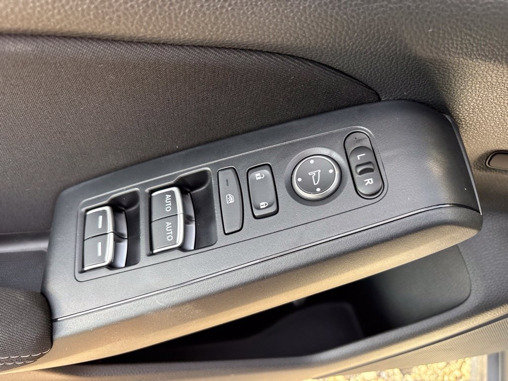 Used 2023 Honda Civic Sport image 15