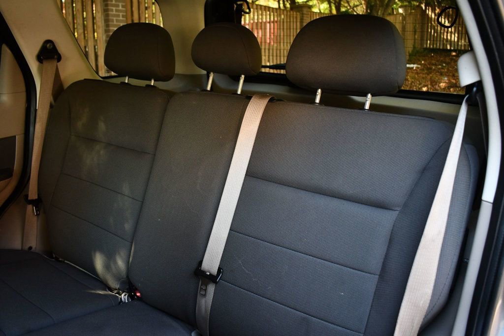 Used 2009 Ford Escape XLT image 29