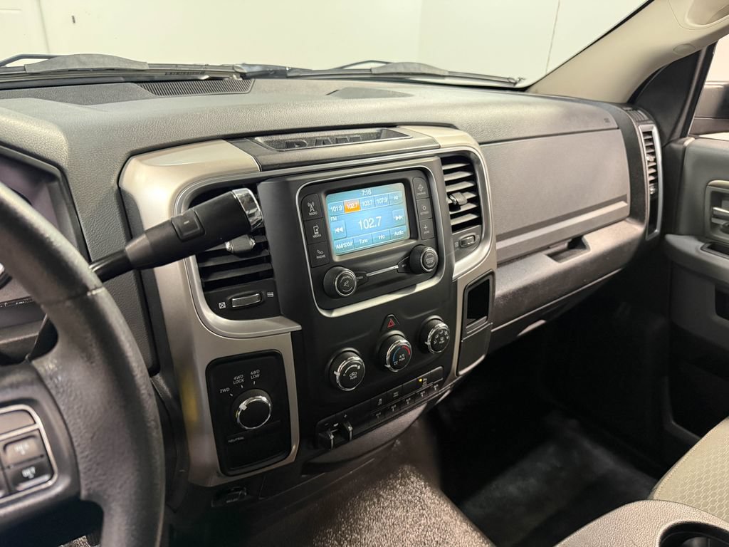 Used 2018 RAM 3500 SLT w/ Snow Chief Group AWD/4WD image 68