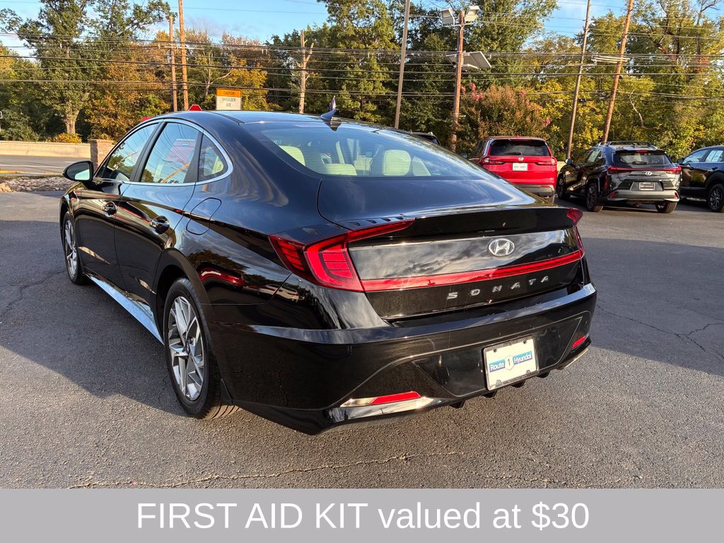 Certified 2023 Hyundai Sonata SEL FWD image 5